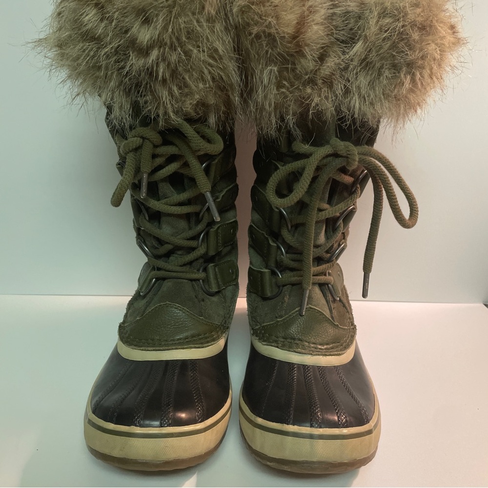 Sorel Boots Womens 6 Olive
Winter Snow JOAN OF ARCTIC
Faux Fur Suede Rubber - Picture 6 of 8